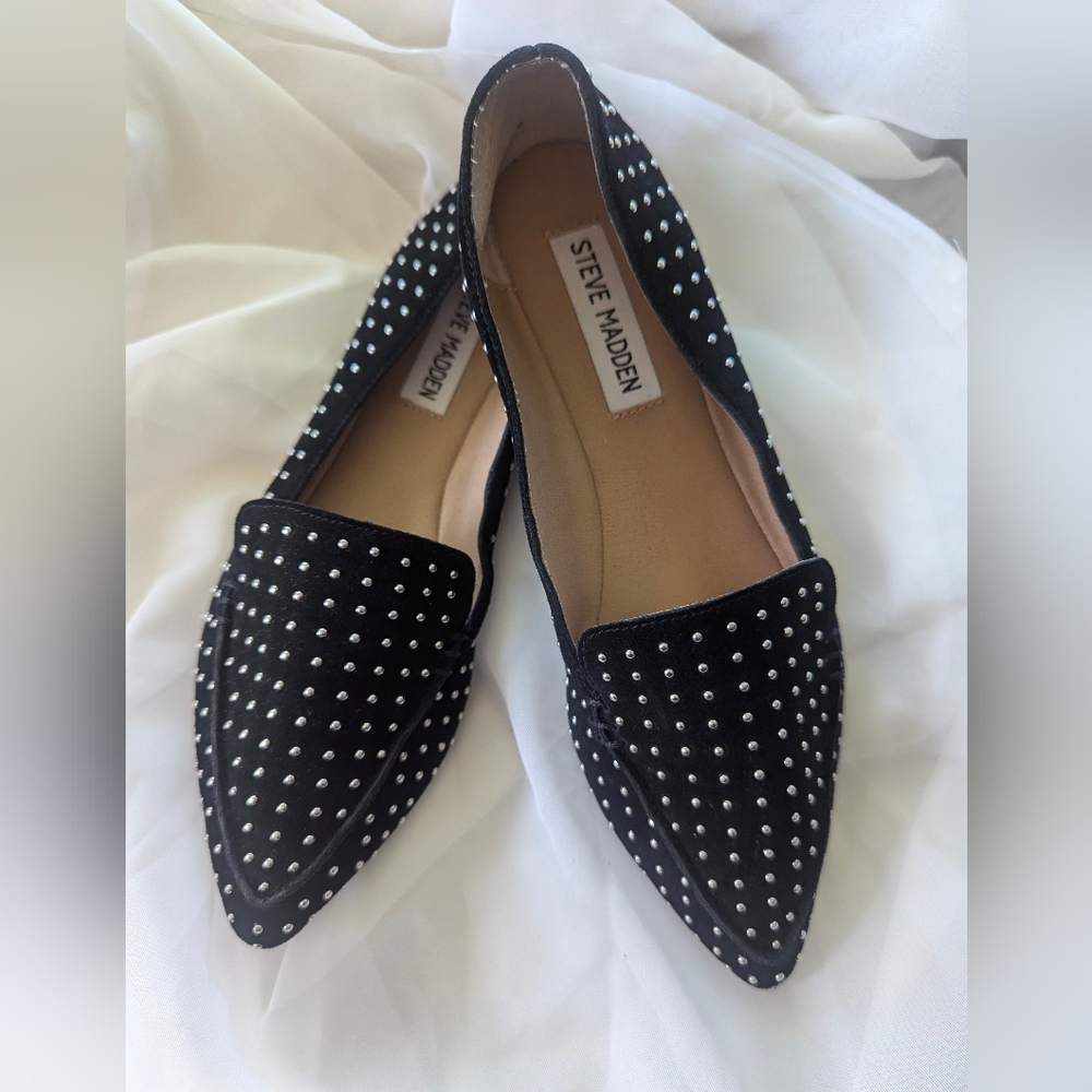 Steve Madden Black Suede Feather Studded Pointy-toe Flats